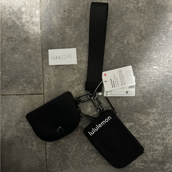 Lululemon Dual Pouch Wristlet- Black - Picture 3 of 9
